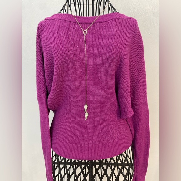 2 way purple top size S - Picture 4 of 8